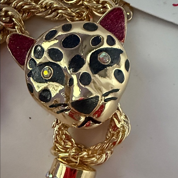 NWT BETSEY JOHNSON MAGNIFICENT GOLD LEOPARD PENDANT NECKLACE - Picture 12 of 13